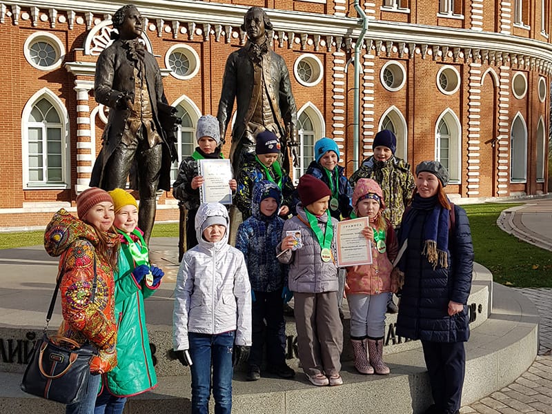 Сборные экскурсии по Москве для детей и взрослых